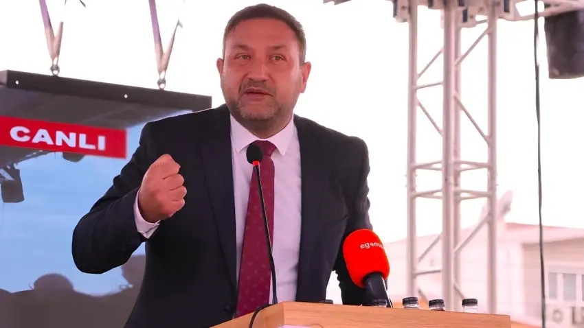 CHP İzmir İl Başkanı Utku Gümrükçü’den siyasette makam taşınamaz reformu: Seçim sandığı emanettir, makam kişisel mülk değildir! haberinin görseli