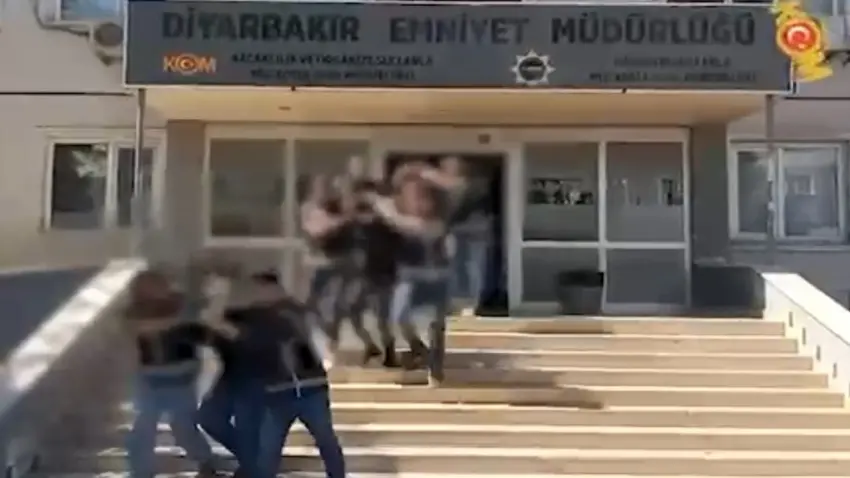 Diyarbakır'da Daltonlar operasyonu: 8 tutuklama haberinin görseli