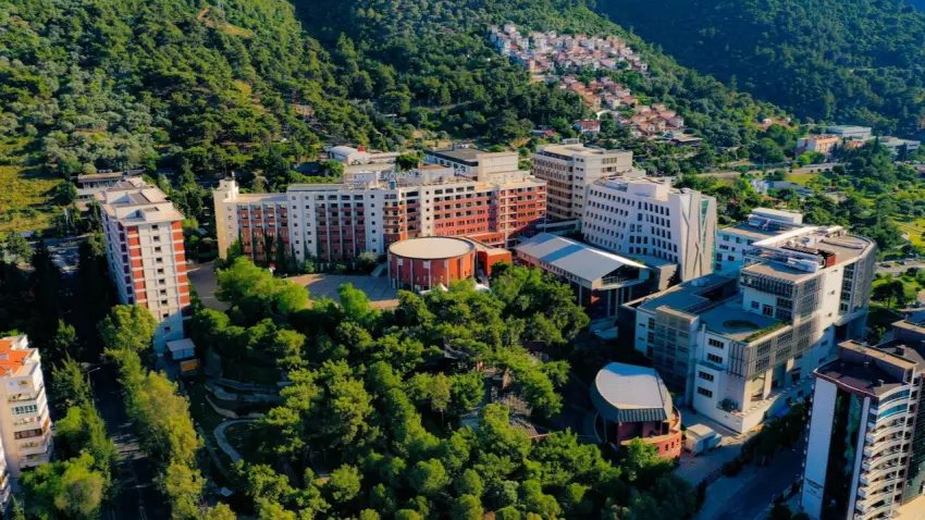 İEÜ’lü iki genç sinemacı Altın Koza’da finale kaldı haberinin görseli