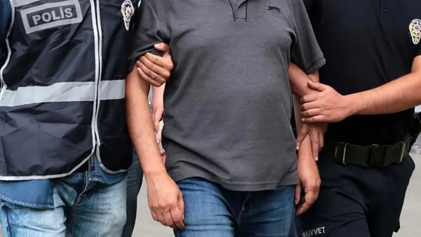 İzmir'de firari FETÖ hükümlüsü Çiğli'de yakalandı haberinin görseli