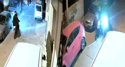 İzmir haber: Evinin önüne park ettiği motosikleti çalındı!