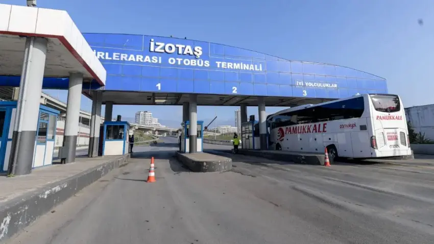 İzmir Otogarı’nda yeni dönem öncesi İZOTAŞ’a ret haberinin görseli