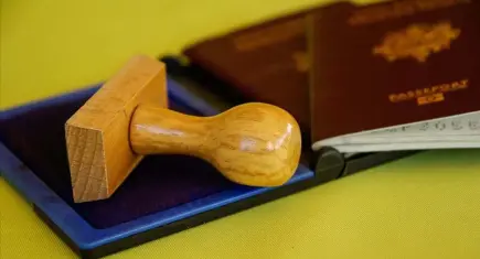 Avustralya’da vize süresini aşan turistler gözaltına alınacak