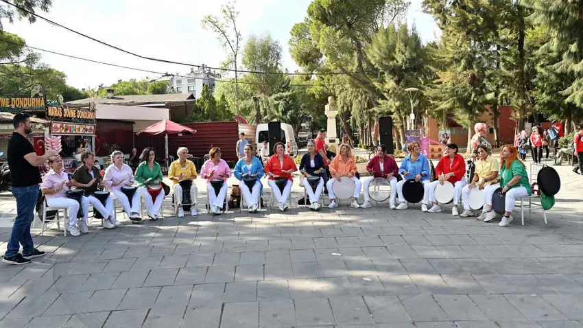 Bornova’da Avrupa Hareketlilik Haftası’nda hareket başladı haberinin görseli