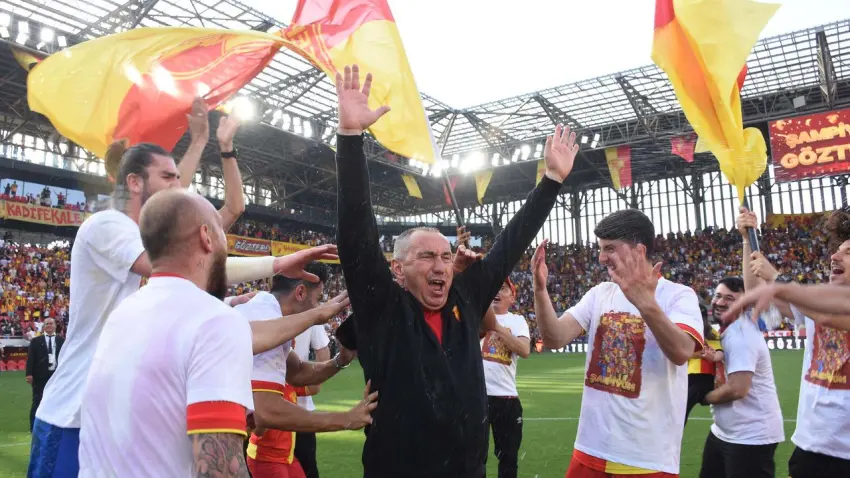 Göztepe Stanimir Stoilov ile hoca istikrarını yakaladı haberinin görseli