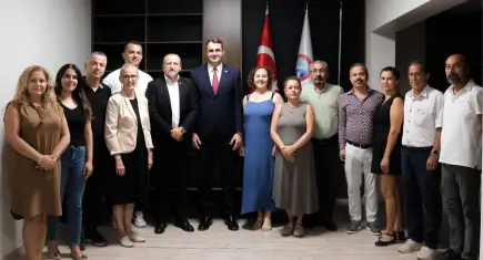 Güç’ten eğitim gündemi mesaisi: İzmir’de norm fazlası öğretmen sorunu çıkmaza girdi
