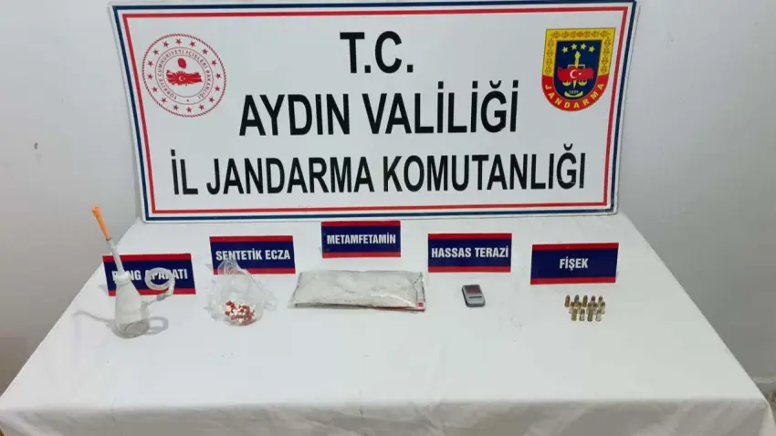 Kuşadası’nda yasaklı madde operasyonu: 3 gözaltı haberinin görseli