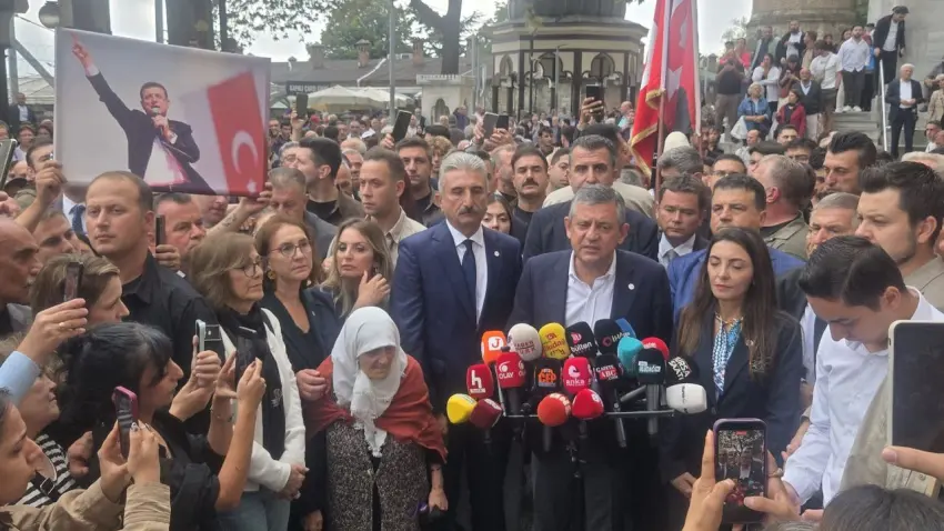 Özgür Özel’den erken seçim mesajı: Bu sandıktan kaçamazlar haberinin görseli