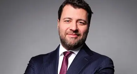 Tera'da deprem: Emre Tezmen görevden alındı