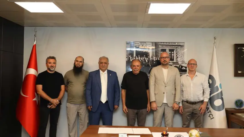 Türk mobilyası için üç ülkeden alıcı İzmir’de buluştu haberinin görseli