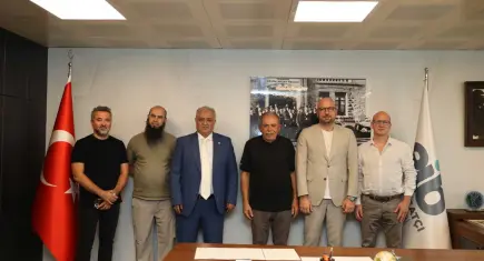 Türk mobilyası için üç ülkeden alıcı İzmir’de buluştu