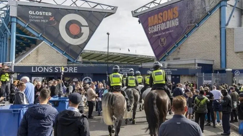 14 yıl sonra The Den’de buluştular:  Millwall 2-0 öne geçti, West Ham 6 dakikada maçı çevirdi haberinin görseli