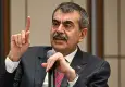 Bakan Tekin: Öğretmenler için önlüğü tercih ettik
