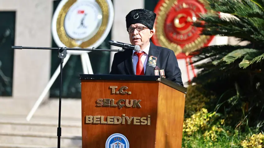 Efes Selçuk’ta Gaziler Günü’ne anlamlı tören haberinin görseli