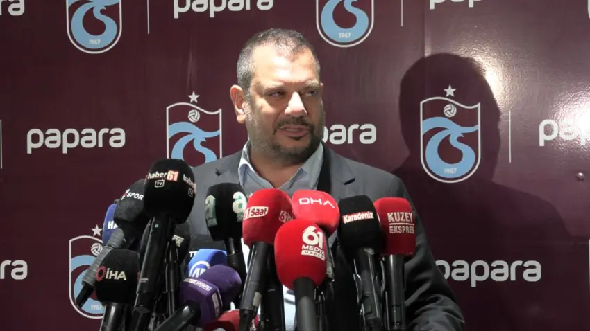 Ertuğrul Doğan’dan hakem tepkisi: Trabzonspor maçlarında gözlerine bir şey oluyor haberinin görseli