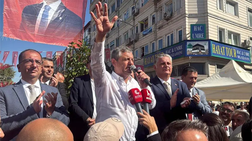 Özgür Özel: Seçimde iktidar olmazsam o koltukta bir gün daha oturmam haberinin görseli