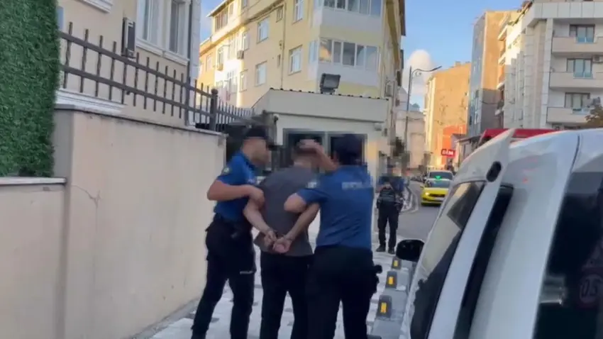 Şişli’de Atatürk’e hakaret eden şüpheli evinde yakalandı haberinin görseli