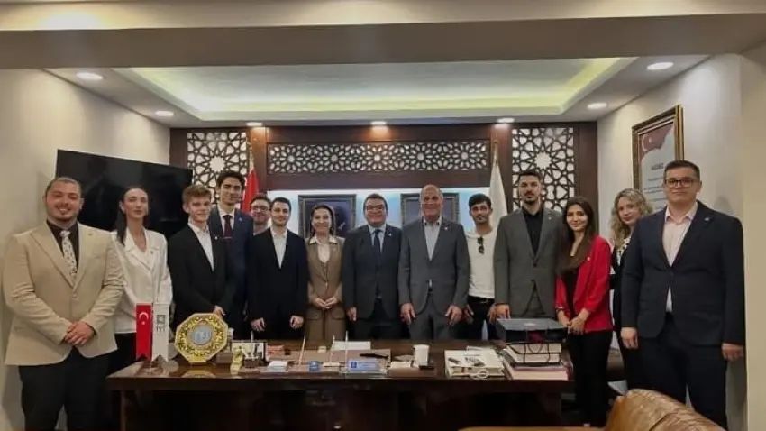 Hüsmen Kırkpınar’dan Boyacıoğlu saldırısına tepki: Hukuki sürecin takipçisi olacağız