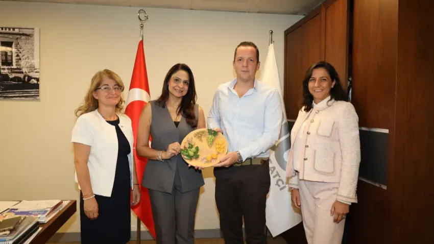 Türk kuru meyve sektöründen Hindistan’a ticaret köprüsü haberinin görseli