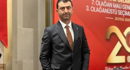 Türkiye Dans Sporları Federasyonu'nda Barış Korkmaz güven tazelenedi