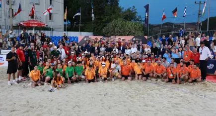 Foça’da U18 Avrupa Plaj Voleybolu Şampiyonası sona erdi