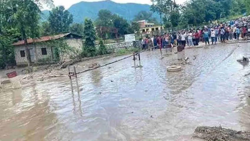 Nepal’de sel felaketinde can kaybı 1451’e çıktı