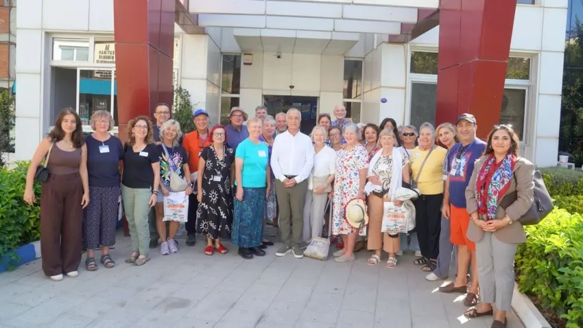 Seferihisar’da uluslararası buluşma: ABD ve Kanada’dan 30 kişilik heyet geldi haberinin görseli