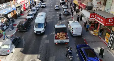 Torbalı’da kaldırım işgallerine karşı denetimler sürüyor