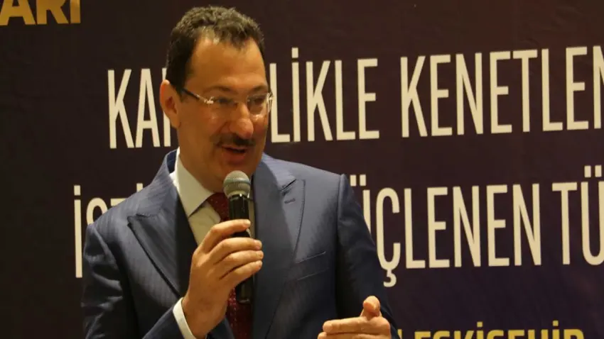 AK Parti'li Ali İhsan Yavuz'dan seçim ve anayasa mesajı: Seneye seçim yok, 2028'de olacak haberinin görseli