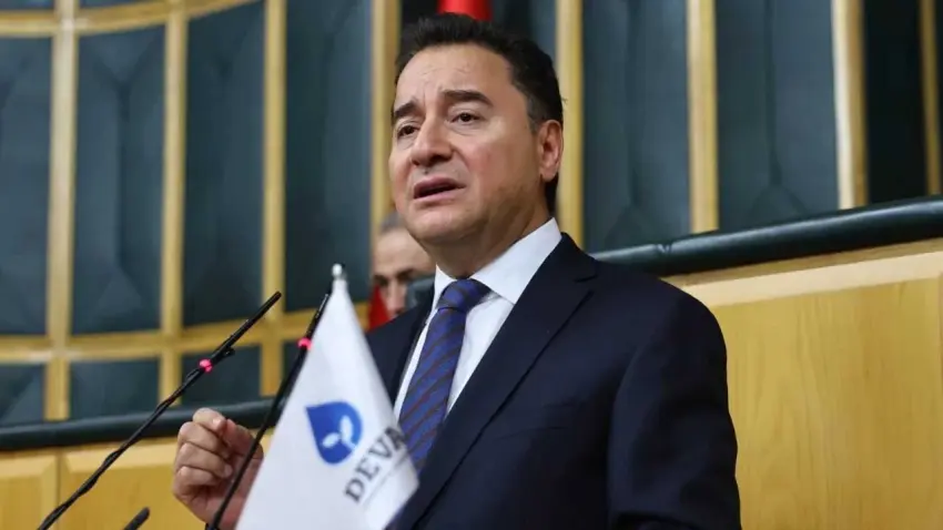 Babacan’dan okul saldırıları tepkisi: Ne oldu da bir yılda üçüncü vakayı görüyoruz? haberinin görseli