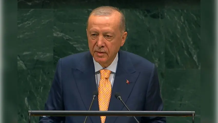 Cumhurbaşkanı Erdoğan’ın Gazze konuşması sırasında İsrail temsilcisi salondan ayrıldı haberinin görseli