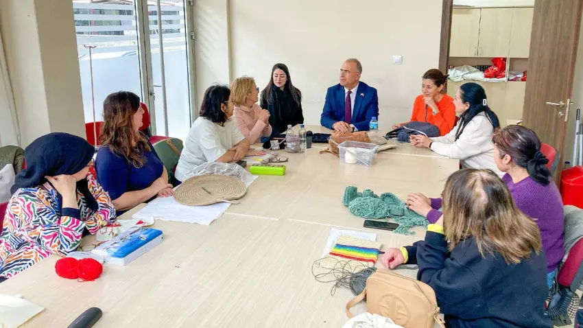 Cumhuriyet Semtevleri’nde kış dönemi kurs kayıtları başlıyor haberinin görseli