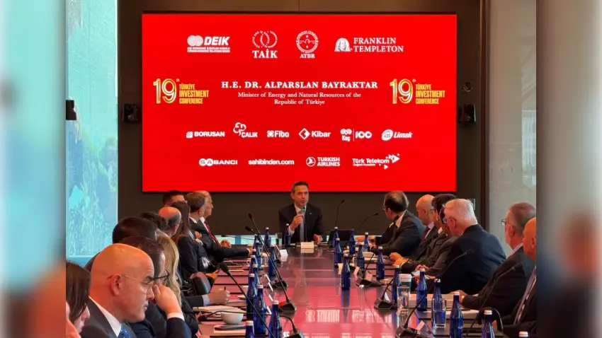 Enerji ve Tabii Kaynaklar Bakanı Bayraktar ABD’de yatırımcılarla buluştu haberinin görseli