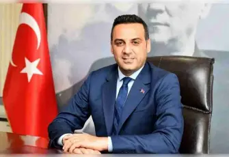 Gazeteci İsmail Saymaz: AK Parti’ye geçeceği iddia edilen Çiğli Belediye Başkanı’na ulaşamadım
