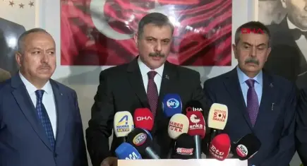 Manisa'da lise önü saldırısı: Bakan Çiftçi "1. derece riskli okuluydu" dedi, 3 öğrencinin durumu kritik