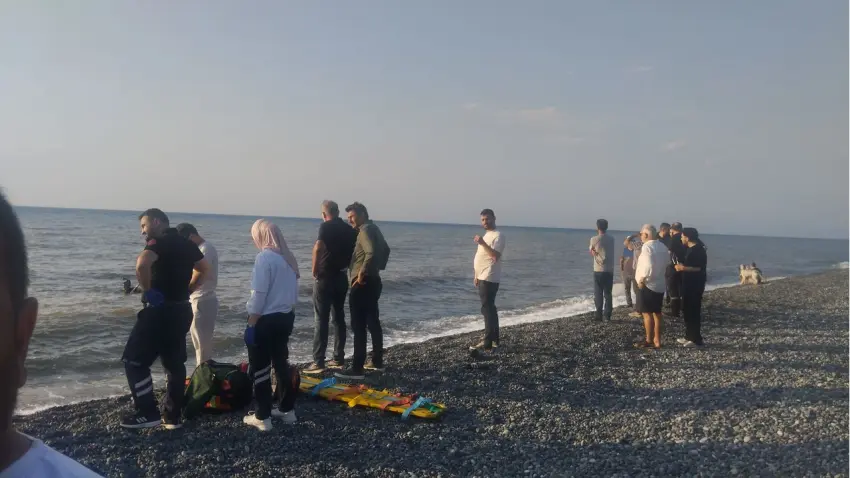Artvin’de İran uyruklu çay işçisi denizde boğularak can verdi haberinin görseli