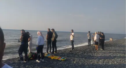 Artvin’de İran uyruklu çay işçisi denizde boğularak can verdi