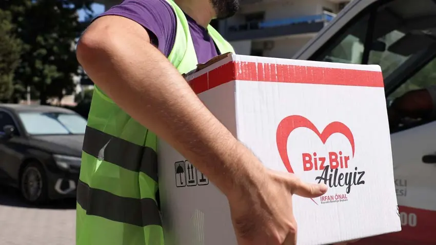 Bayraklı Belediyesi’nden binlerce haneye sosyal destek haberinin görseli