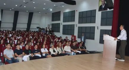 EÜ Tıp Fakültesi’nde ilk ders Prof. Dr. Tahir Yağdı’dan