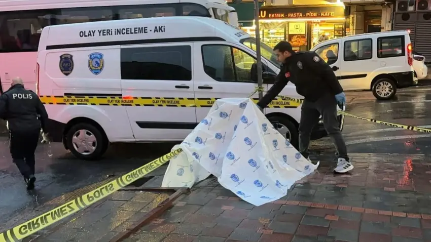 İstanbul'da alacak meselesi: Camı kıramayınca el yapımı patlayıcı bırakıp kaçtılar haberinin görseli