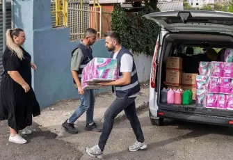 İzmir’de Büyükşehir’den okullara hijyen desteği