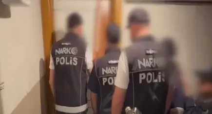 Zehir tacirlerine darbe:4 gözaltı