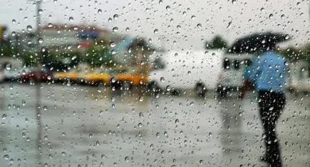 Meteoroloji uyardı: Sıcaklıklar 4-5 derece düşecek, sağanak geliyor