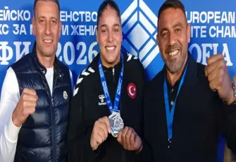 Milli Boksör Havvanur Kethüda'dan Avrupa Şampiyonası'nda altın madalya