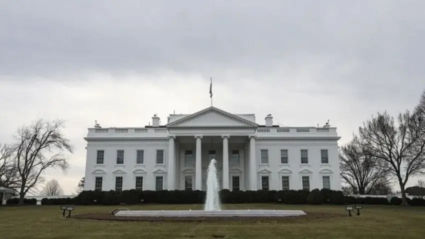 Trump'ın yasak kararına mahkemeden fren: CNN, MS Now ve Politico'nun Beyaz Saray kartları geri veriliyor haberinin görseli