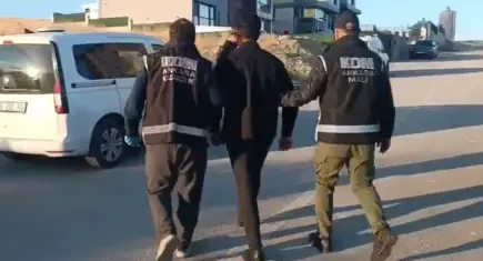 Ankara merkezli 5 ilde TOKİ vurgunu operasyonu: 8 gözaltına alındı