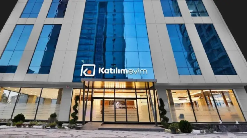 Emlak Katılım'dan KAP açıklaması: Katılımevim, Birevim ve İktisat Katılım için resmi başvuru yapıldı haberinin görseli