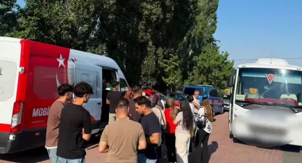 81 ilde düzensiz göçmen denetimi: 230 düzensiz göçmen kurtarıldı