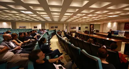 Efes Selçuk Belediyesi çalışanlarına sağlık ve güvenlik eğitimi