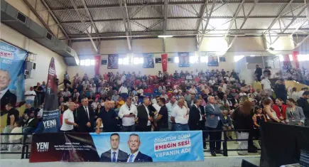 Gaziemir’de ilçe başkanlığı için yarış başladı